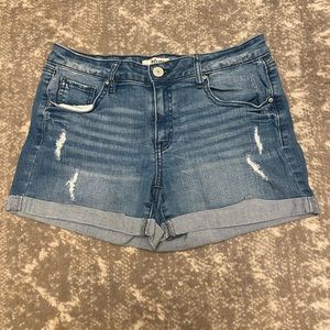 Size 4 women’s shorts